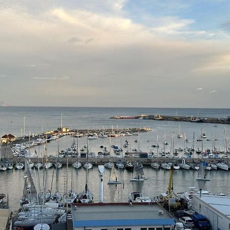 Appartamento Mare Cibo E Relax Ad Anzio Esterno foto